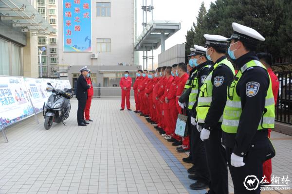 靖边交警“美丽乡村行”交安宣传多点开花