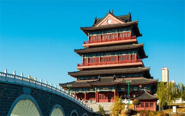 一条路助燃一座城，七彩榆林邀您共赴一场盛夏之约~