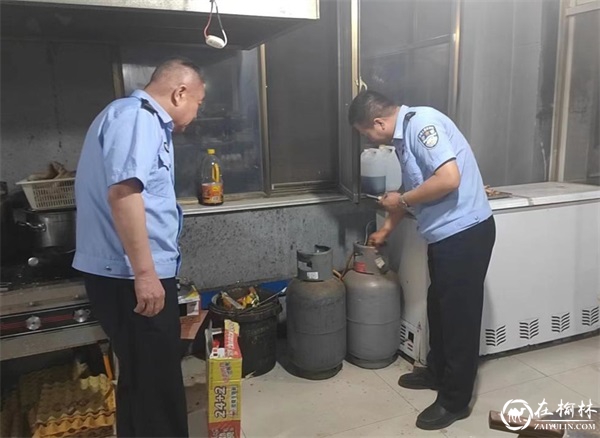 靖边公安杨桥畔派出所多措并举推进夏季治安打击整治行动落实见效