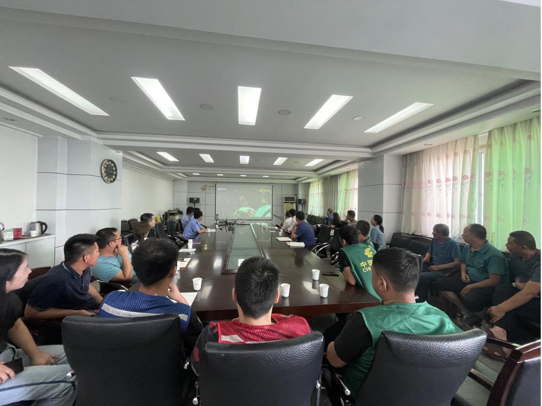 榆林邮政寄递第一党支部联合榆林市公安局机场分局开展“交通安全”主题党日活动 榆林邮政寄递第一党支部联合榆林市公安局机场分局开展“交通安全”主题党日活动