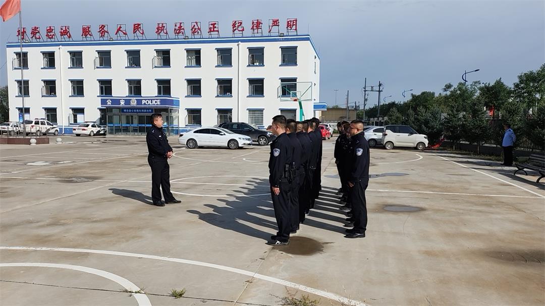 靖边公安东郊派出所开展警务实战大练兵活动