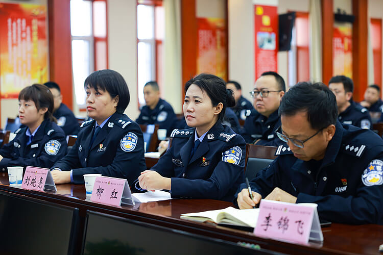 全市公安机关优秀辅警先进事迹宣讲活动走进榆阳公安