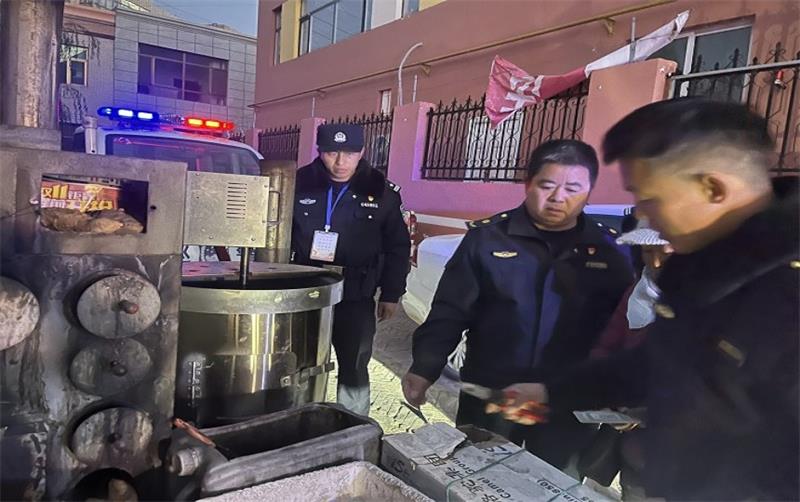 联合执法聚合力  校园守护不缺位——靖边巡警大队各警务工作站联合市场监督管理局、城市执法大队开展安全检查