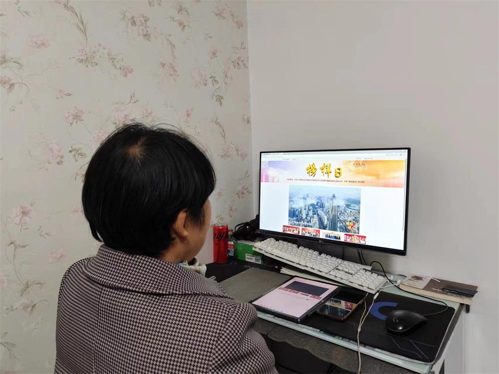 崇文路街道芹涧路社区：汲取榜样力量 争做出色的时代“榜样人” 