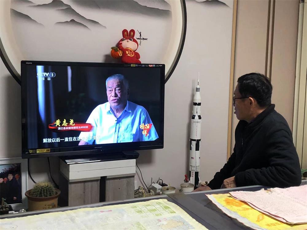崇文路街道芹涧路社区：汲取榜样力量 争做出色的时代“榜样人” 