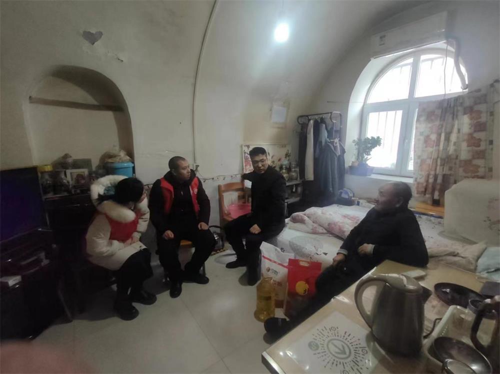 鼓楼街道普惠泉社区：浓浓饺子香 暖暖冬至情