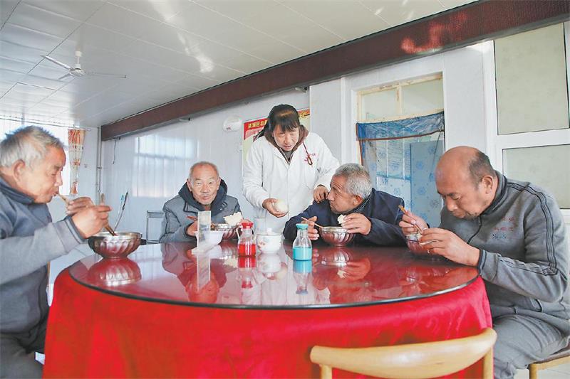 清涧县:关爱“一老一小” 守护“朝夕美好” 清涧县:关爱“一老一小” 守护“朝夕美好”