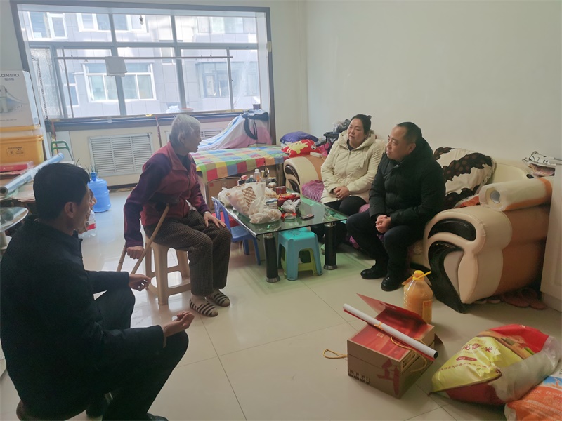 驼峰路街道开展今冬明春“下基层 解民忧 暖民心”专项行动