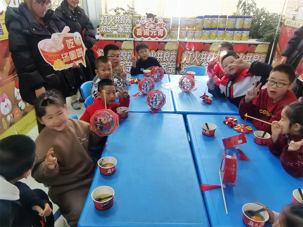 鼓楼街道二里半社区开展有“元”相聚“宵”口常开元宵节主题活动