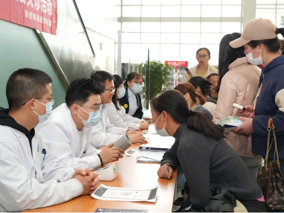 榆林市第一医院举办“优质睡眠，美好生活”的主题义诊活动