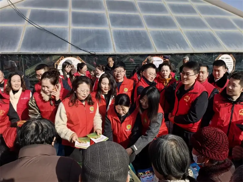 府谷县农技中心积极参与学雷锋志愿服务月活动