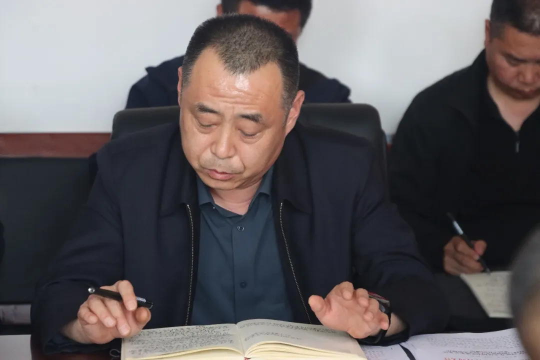 横山区教体局副局长刘玉峰讲话