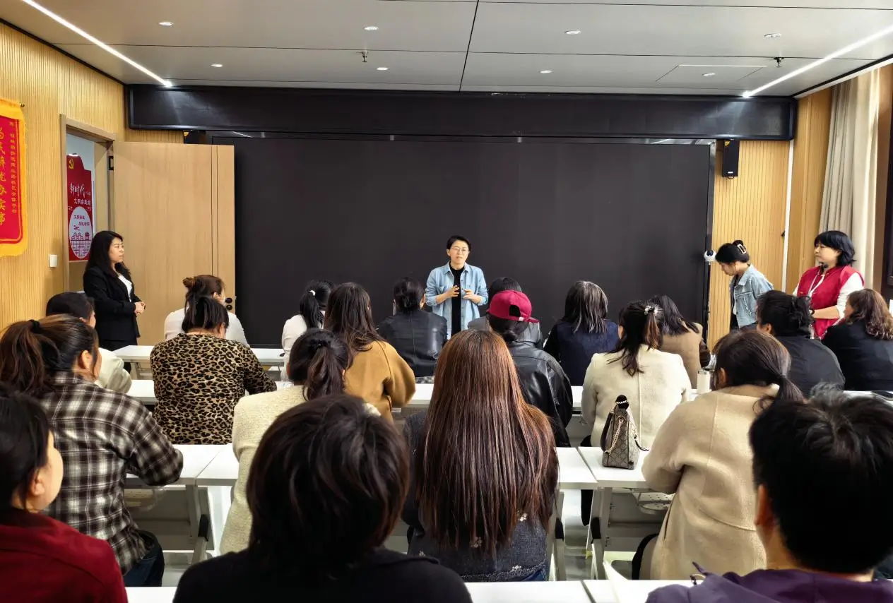 榆阳区明珠路街道建业路社区开设面点师技能培训班