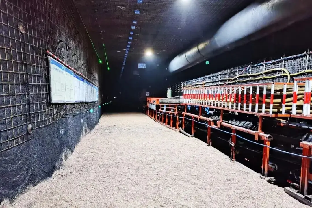 神木柠条塔矿业公司：进尺达标 成本可控 设备稳当