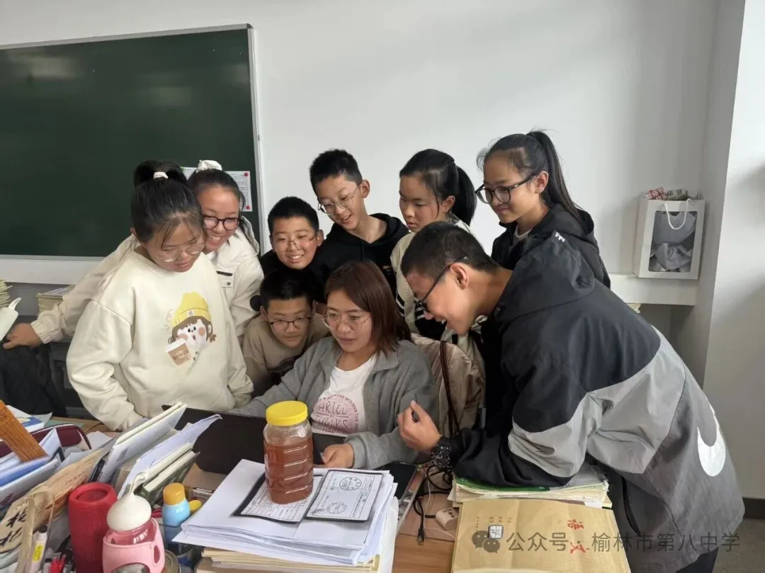 榆林市第八中学2026年“五一”劳动节放假告家长书