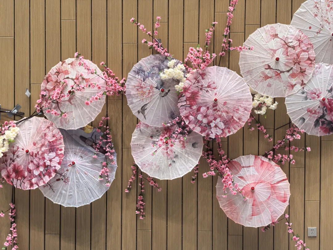 非遗油纸伞展