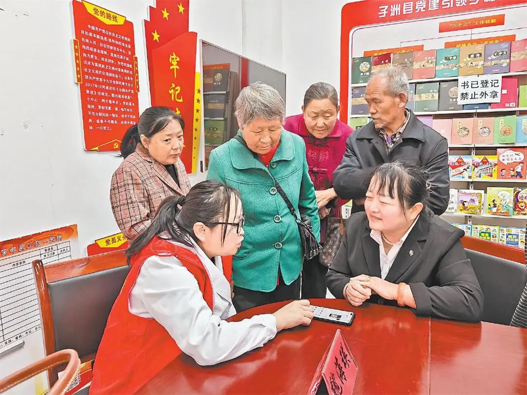 西安交大一附院榆林医院在子洲义诊：送健康服务下乡 促基层医疗成长