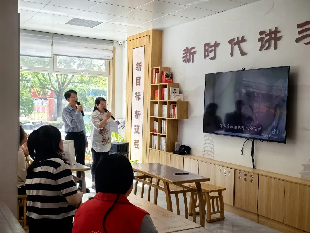 齐唱歌曲《母亲》