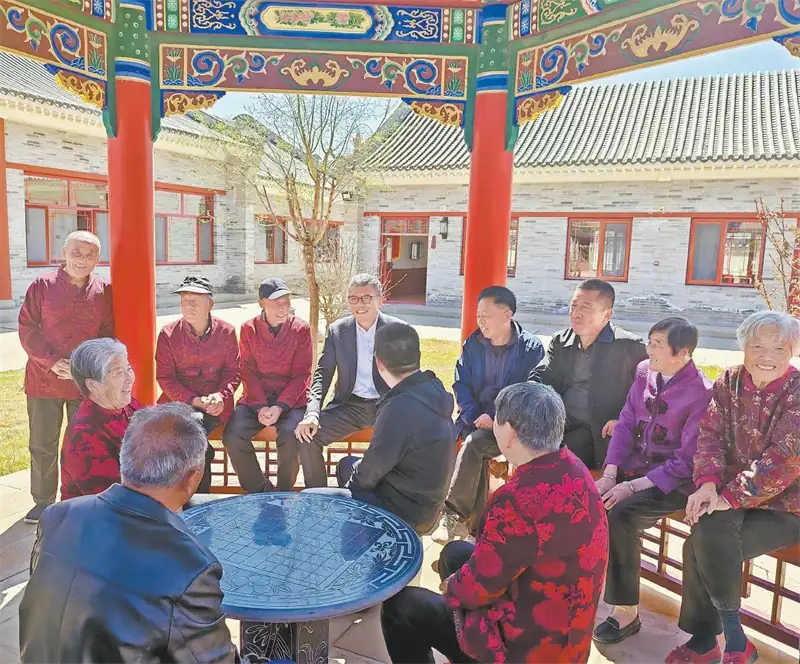 榆阳区牛家梁镇长壕村：乡贤捐建幸福院 老人乐享夕阳红