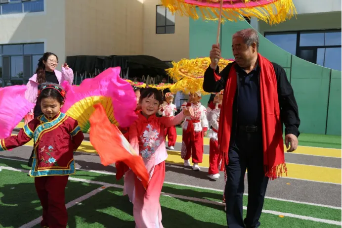 老幼同乐