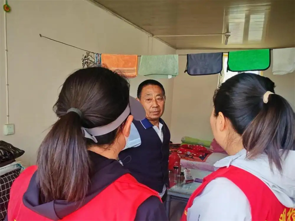 入户模拟人员撤退