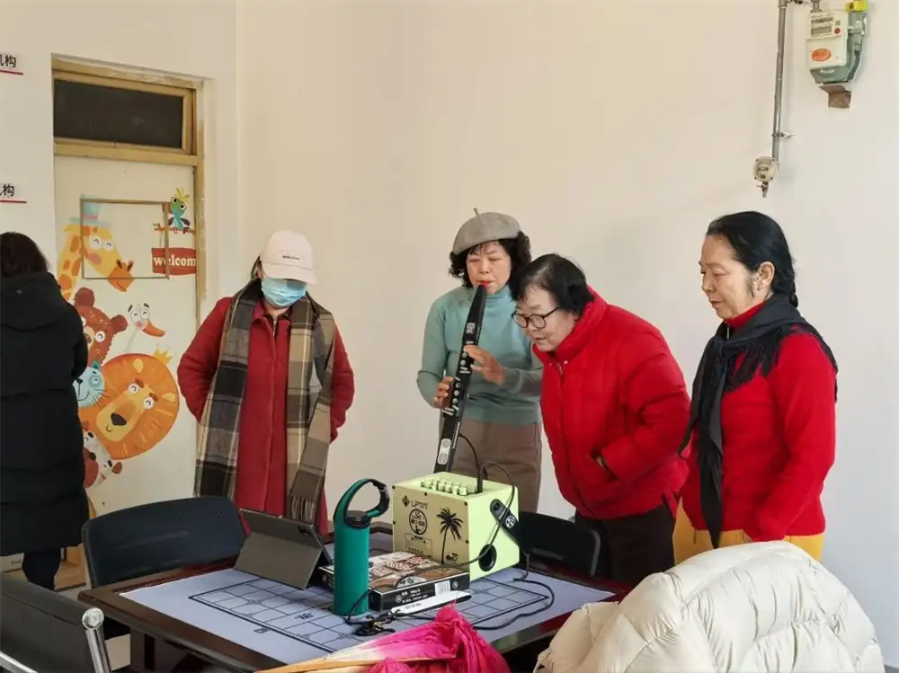 引入第三方社会组织独立运营便民驿站