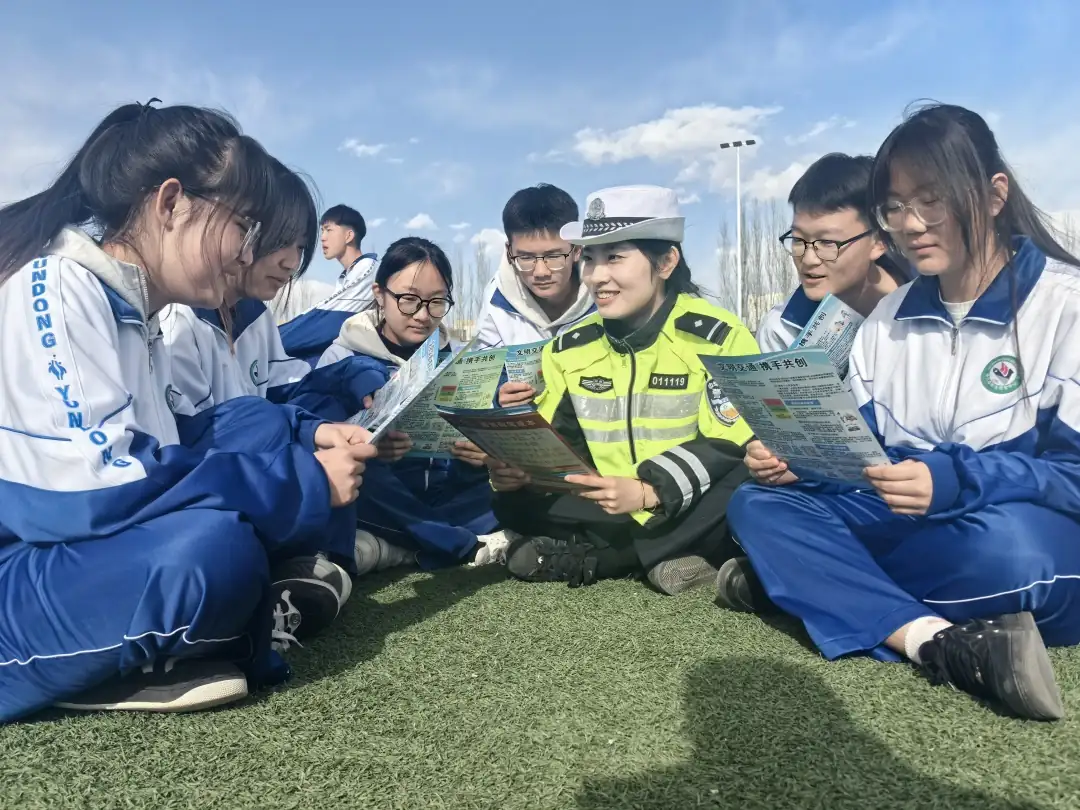 法制宣传进校园