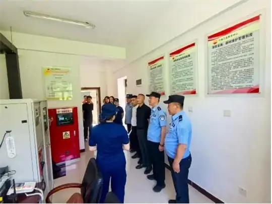 民辅警结合典型火灾事故案例,开展消防安全专题培训