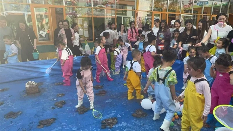 趣味十足的海底奇遇抓鱼小游戏