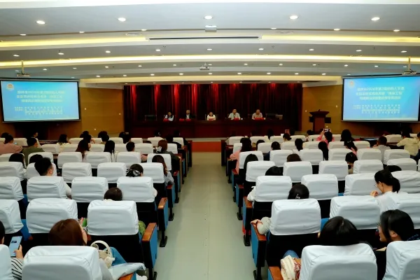 近日,国家税务总局榆林市税务局联合多部门举办2026年第2期纳税人学堂暨“强基工程”增值税法专场培训会。