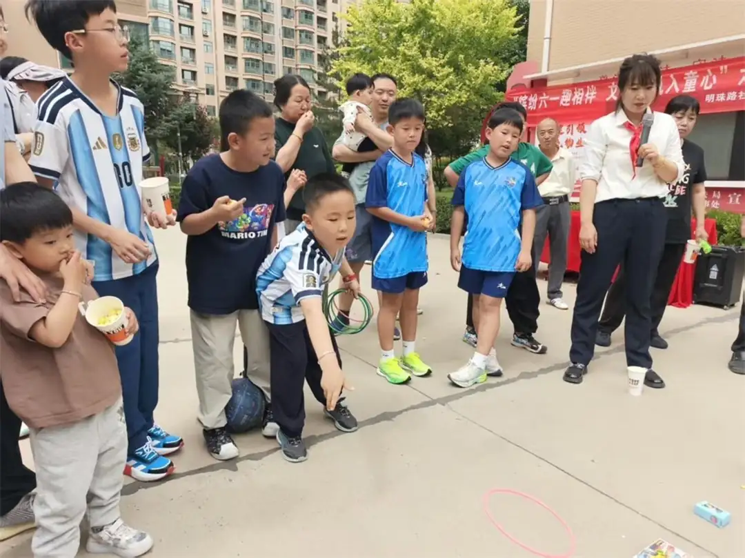 趣味套圈游戏