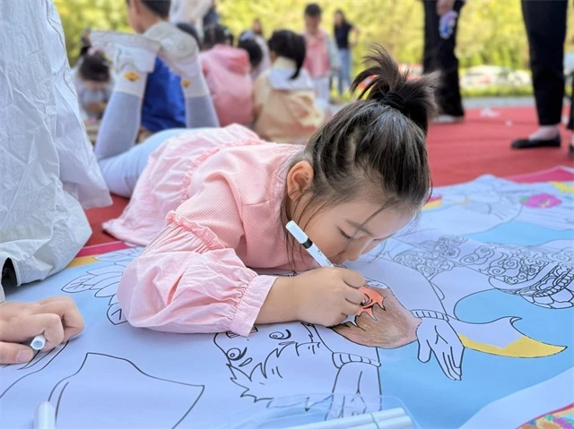 长卷绘画趣味开启