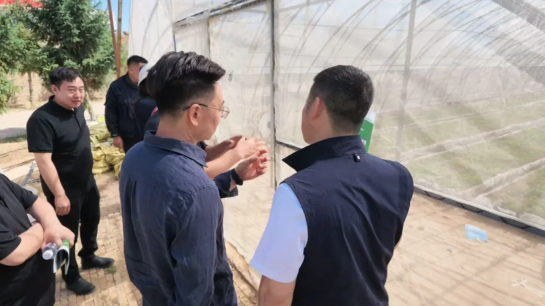 6月6日,榆林市青年企业家协会换届筹备组赴定边县调研,走访五家本土青年创业企业