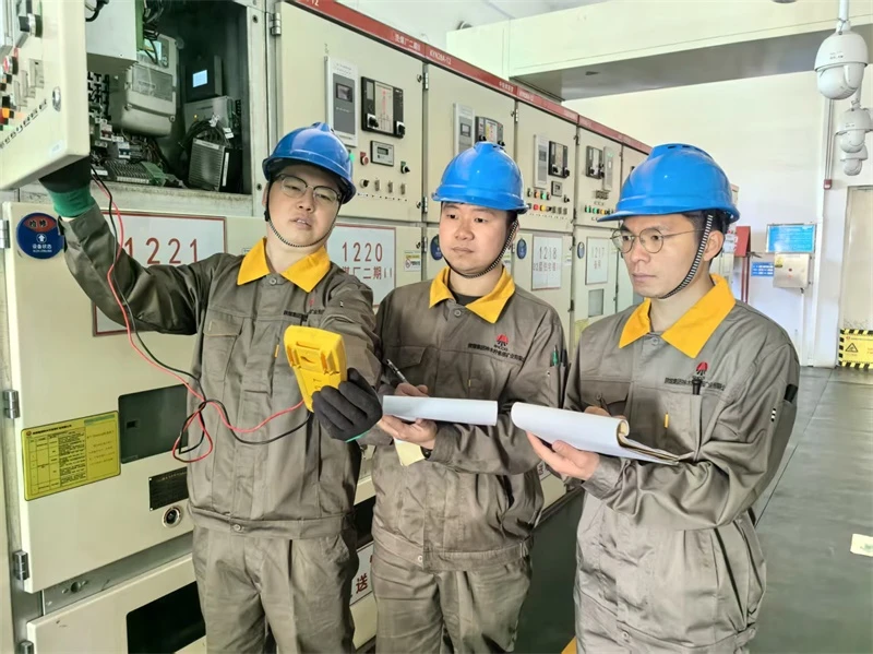 神木柠条塔矿业机电工区地面检修班以“六型”班组建设为抓手