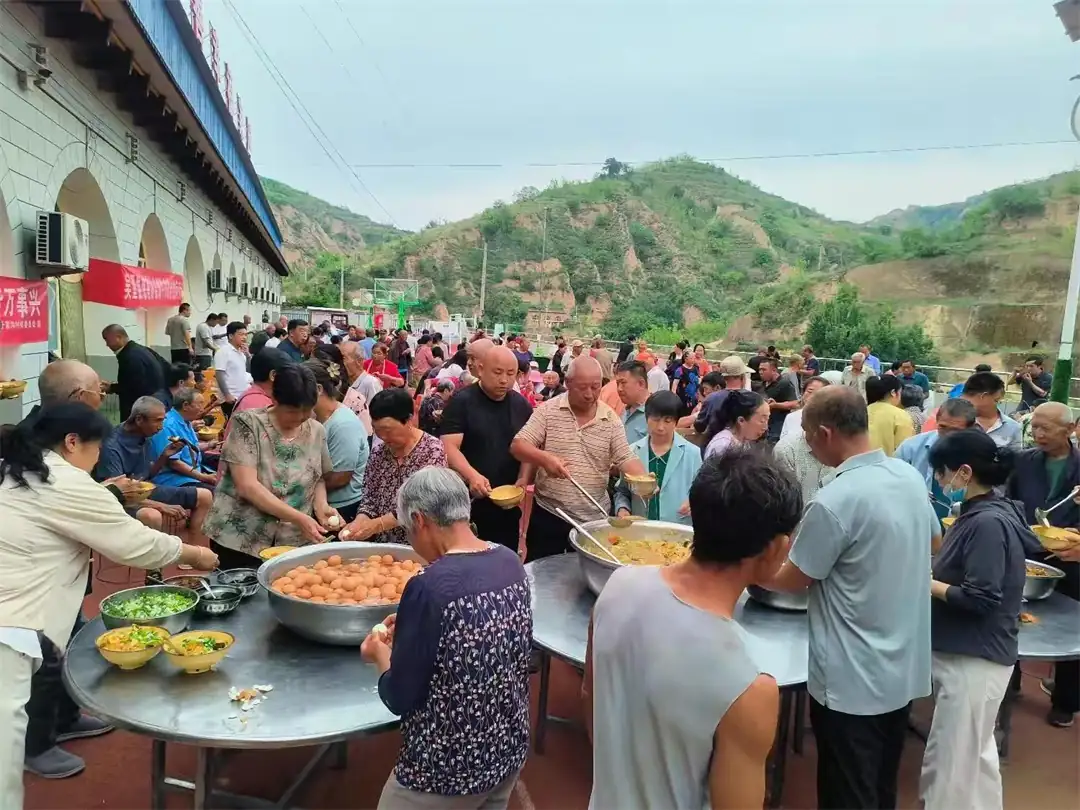 吴堡县郭家沟镇：粽叶飘香满乡村 浓情端午暖乡情