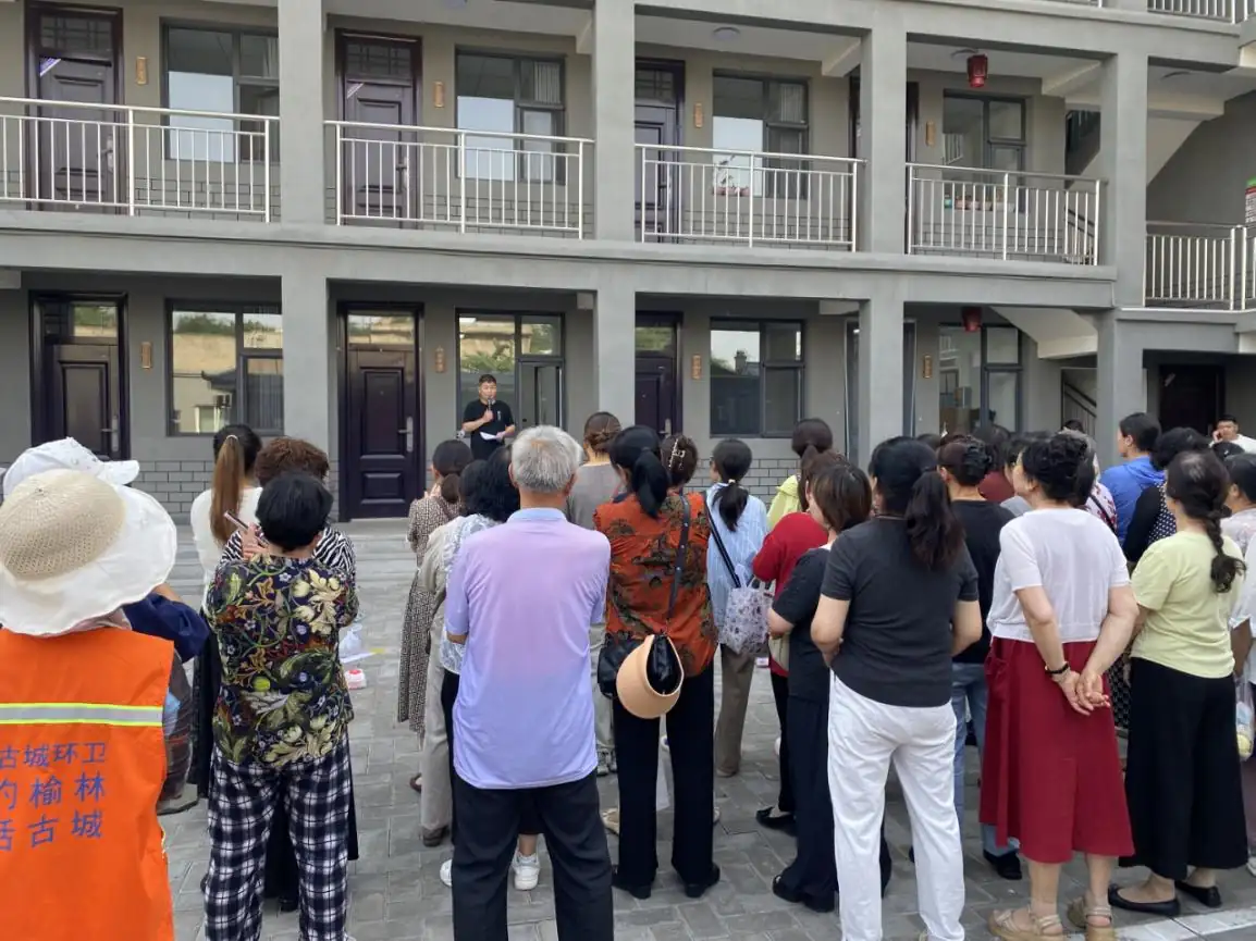 6月17日,榆阳区红文昌楼社区开展“粽叶飘香迎端午,邻里和睦促和谐”主题活动。