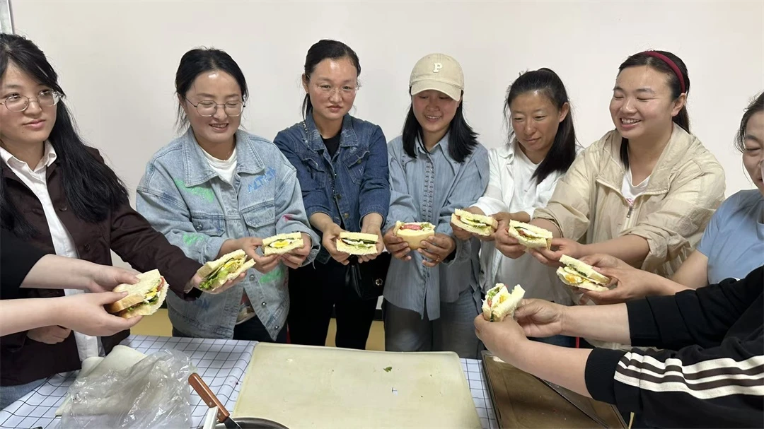 崇文路社区西式面点师就业技能培训