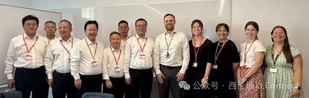 6月底,榆林市长马月逢率团访英,与英国国家能源安全部及脱煤电联盟座谈。