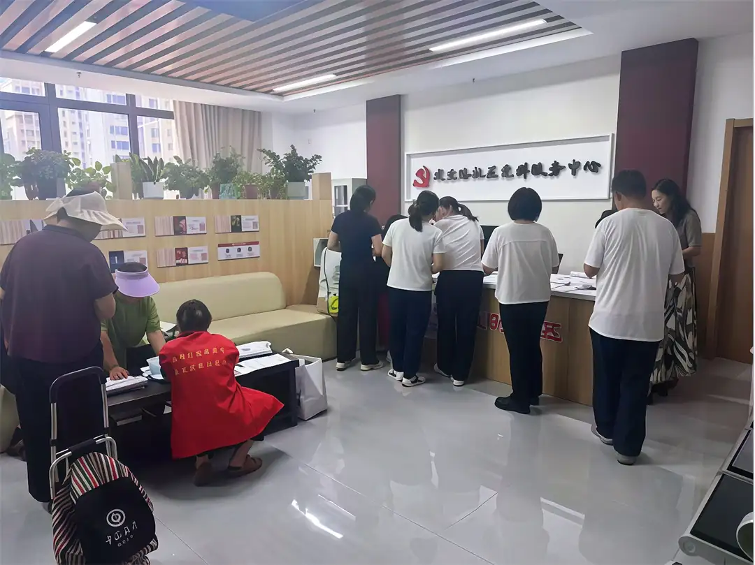 延时服务暖民心 上门送盐零距离——建业路社区便民碘盐服务精准惠及居民