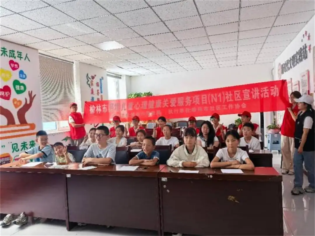 鼓楼街道红文昌楼社区:多彩暑托拓眼界 欢乐暑期共成长