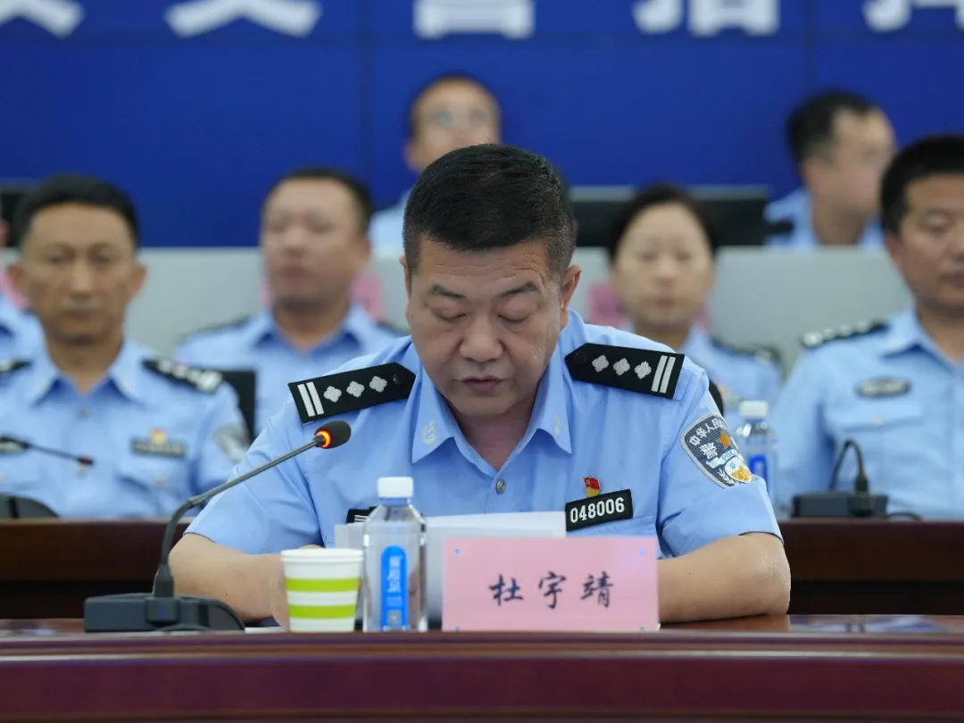 7月31日,榆林市公安交管支队举办“数智赋能交管、建模聚力实战”大数据建模比武决赛,12个模型入围。