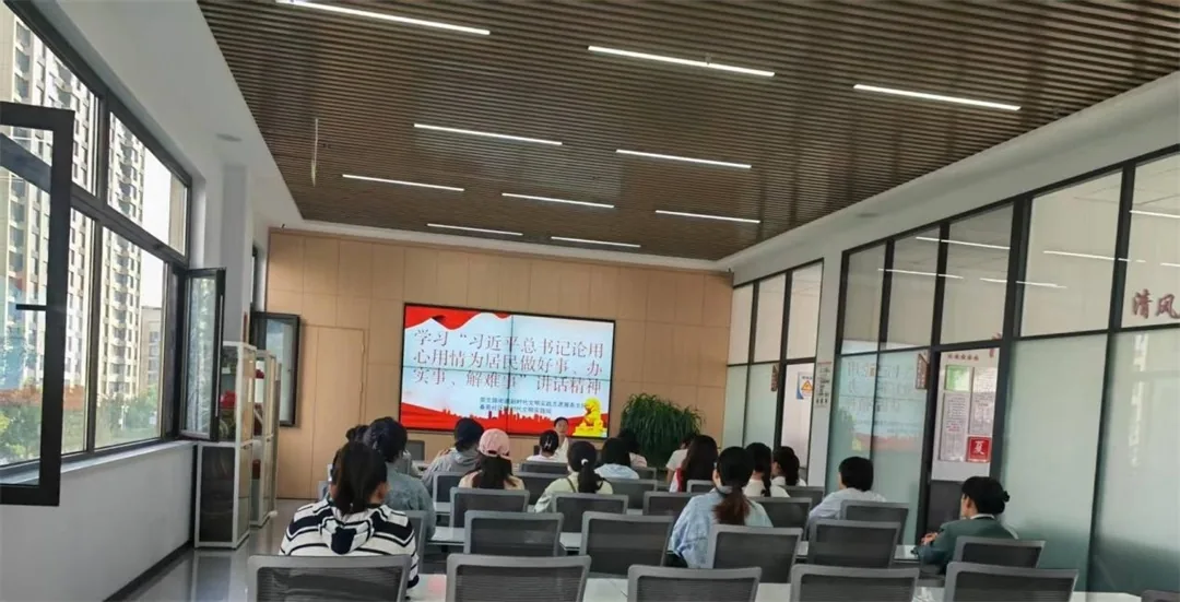 榆阳区崇文路街道春苑社区:理论宣讲润民心 为民服务践初心