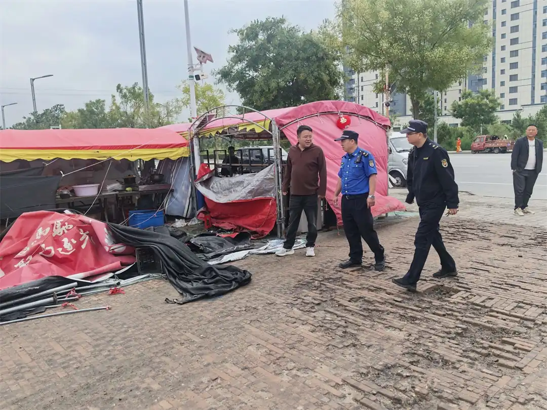 榆阳区葡萄园社区:常态化整治市容环境 擦亮社区文明底色