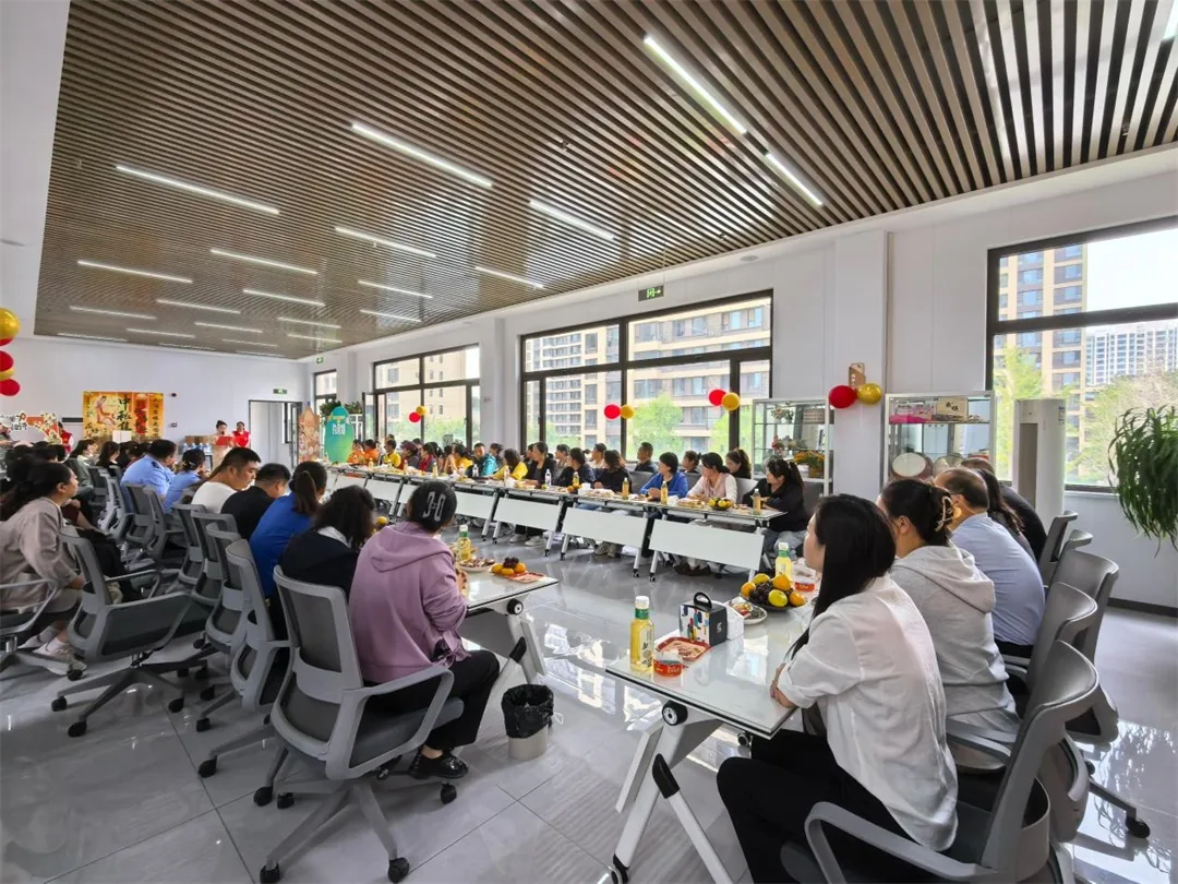 趣玩中秋，情暖万家！榆阳区春苑社区邻里欢聚盛宴圆满落幕