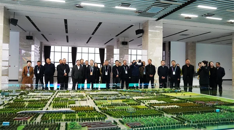 横山区组织代表团走进杨凌农业高新技术产业示范区开展专题研学考察