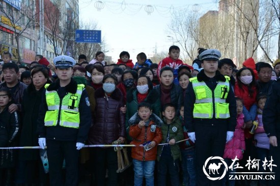 靖边交警转作风 靓丽靖边城