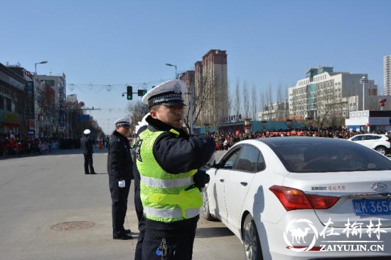 靖边交警转作风 靓丽靖边城