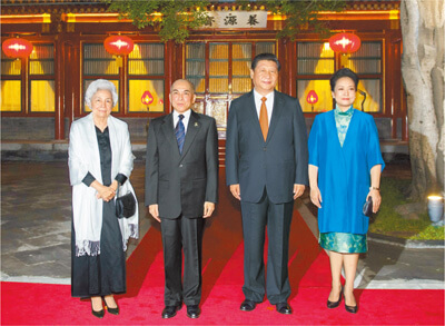 国家主席习近平在中南海会见柬埔寨国王和太后